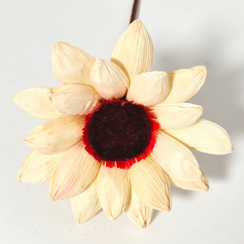 Hand Crafted Corn Husk Flowers   