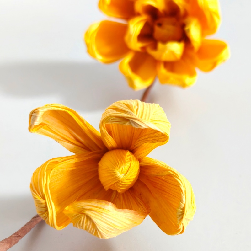 Hand Crafted Corn Husk Flowers 