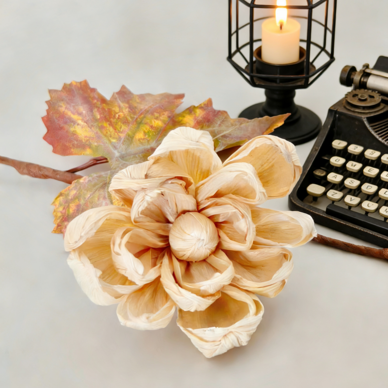 Hand Crafted Corn Husk Flowers