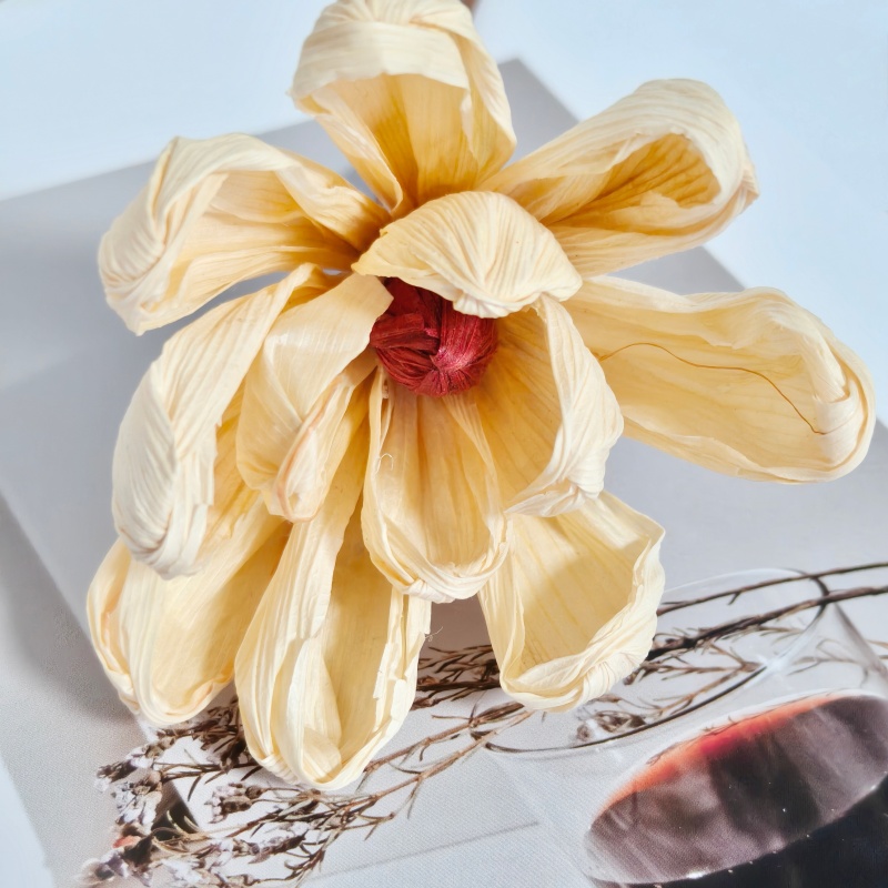 Hand Crafted Corn Husk Flowers