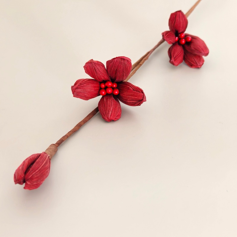 Hand Crafted Corn Husk Flowers 