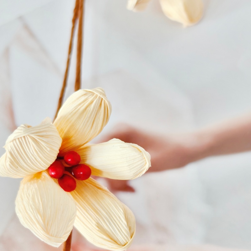 Hand Crafted Corn Husk Flowers  
